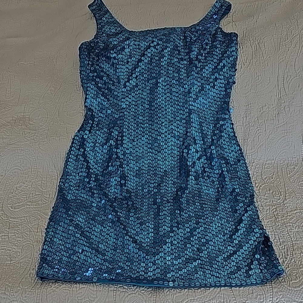 Adrianna Papell evening  turquoise Blue Sequin Mini Dress size  8